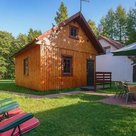 Scandinavian With Private Garden *