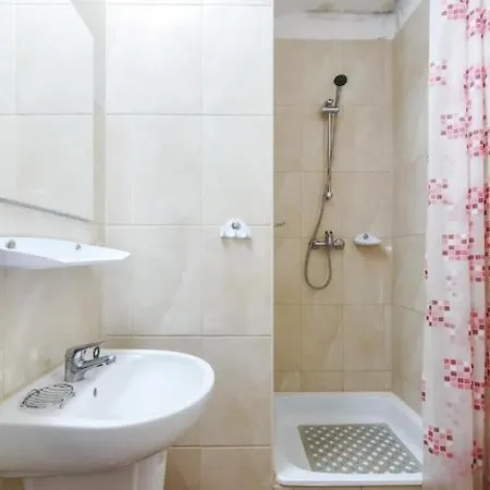 Scandinavian With Private Garden بيت للعطل *
